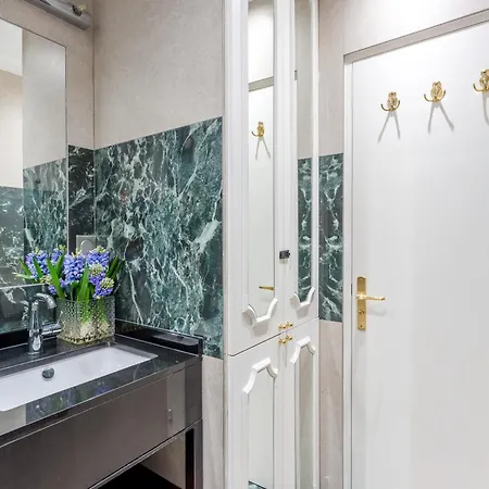 Merveil - Luxury -champs Elysees-ponthieu Ii Apartment *